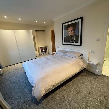 The Brooklyn Villa Kendal Ngoại thất bức ảnh