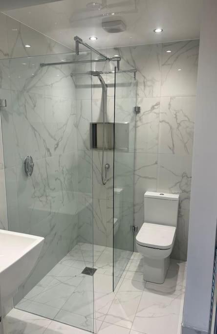 The Brooklyn Villa Kendal Ngoại thất bức ảnh